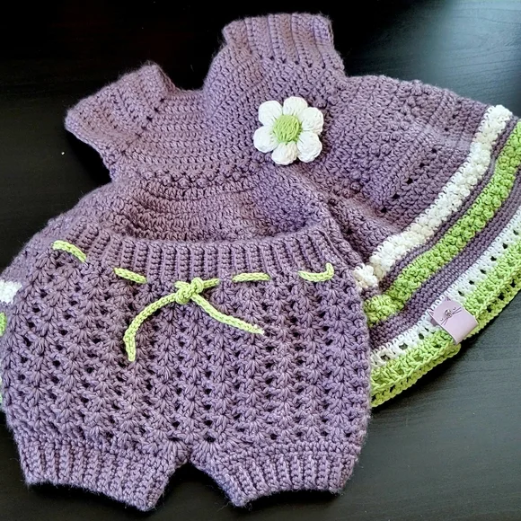 Handmade newborn set - Picture 1 of 1